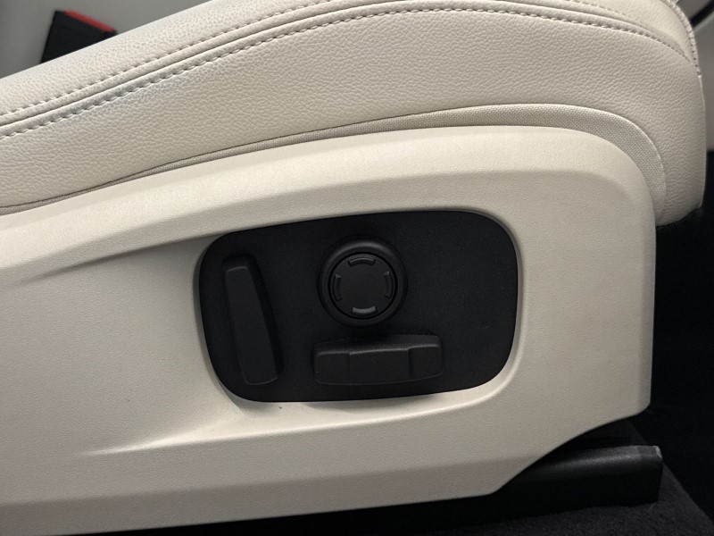 Used Jaguar F-Pace 2023 for sale - 78093011: Photo 24