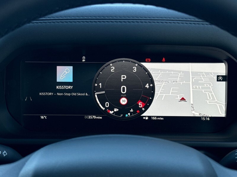 Used Land Rover Defender 2025 for sale - 77742705: Photo 16