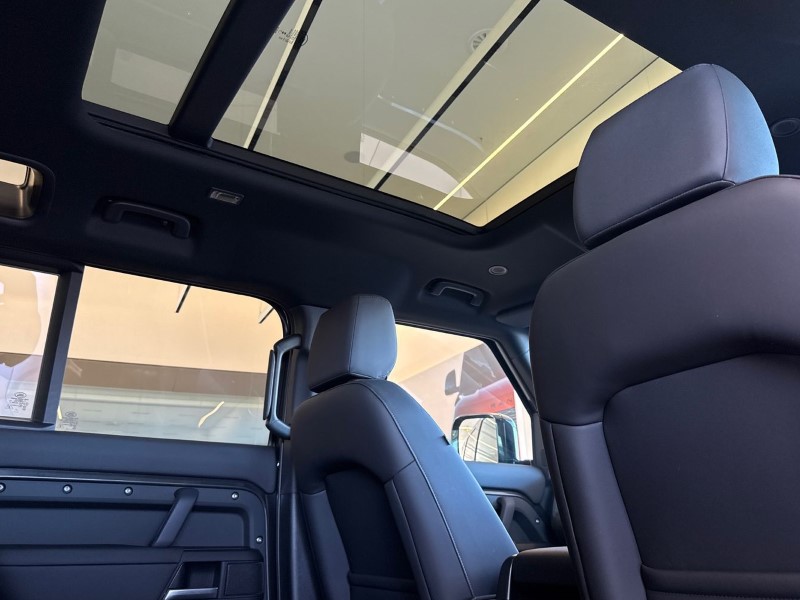 Used Land Rover Defender 2025 for sale - 77742705: Photo 21