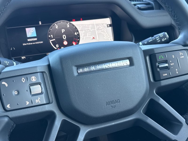 Used Land Rover Defender 2025 for sale - 77742705: Photo 27