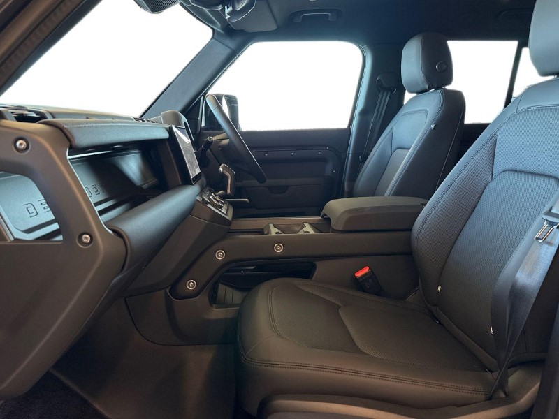 Used Land Rover Defender 2025 for sale - 77742705: Photo 3