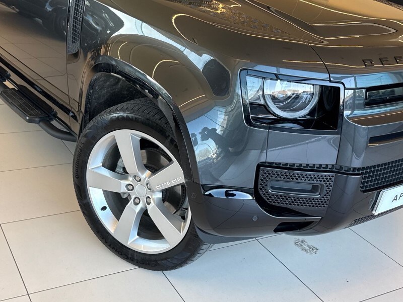 Used Land Rover Defender 2025 for sale - 77742705: Photo 39