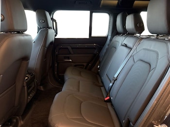 Used Land Rover Defender 2025 for sale - 77742705: Photo
