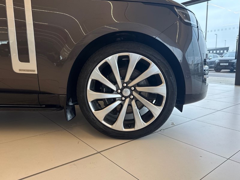 Used Land Rover Range Rover 2023 for sale - 77973661: Photo 8