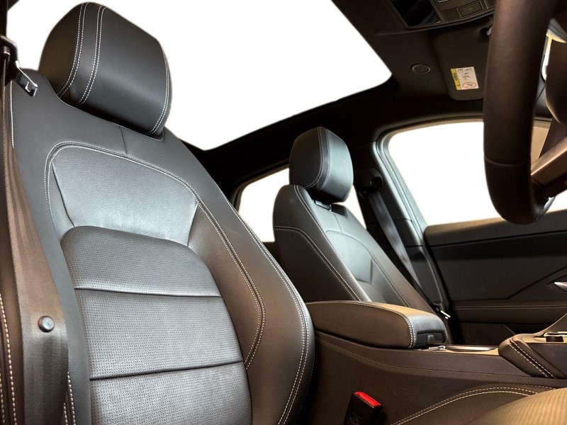 Used Jaguar E-Pace 2024 for sale - 77690989: Photo 26