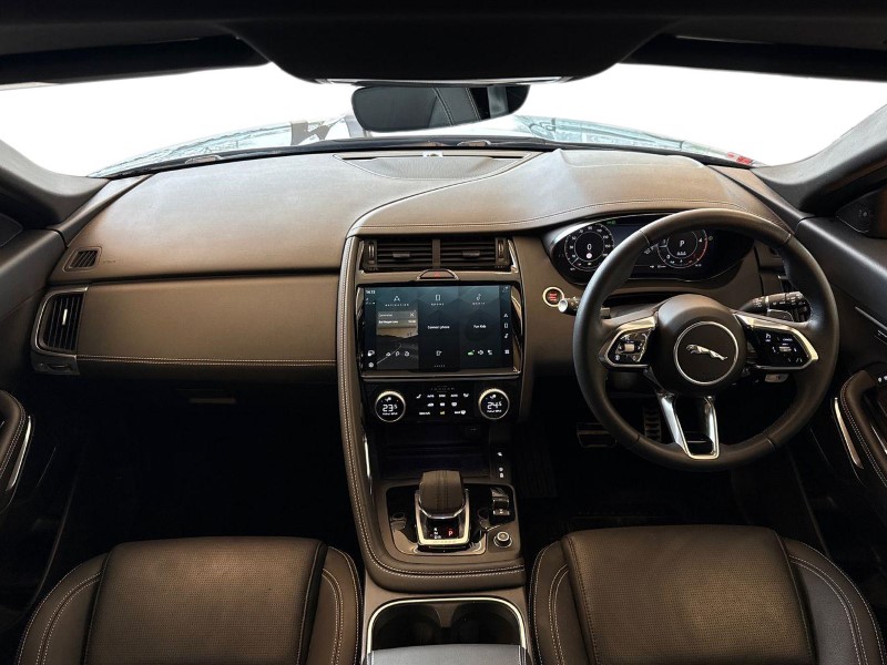 Used Jaguar E-Pace 2024 for sale - 77690989: Photo 9