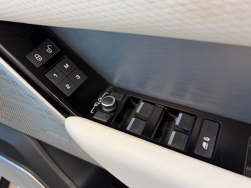 Used Land Rover Range Rover Velar 2018 for sale - 77732695: Photo 23