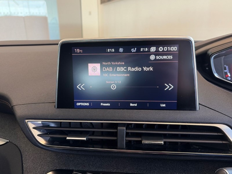 Used Peugeot 5008 2020 for sale - 77665233: Photo 27