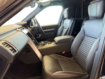 Used Land Rover Discovery 2023 for sale - 78344054: Photo