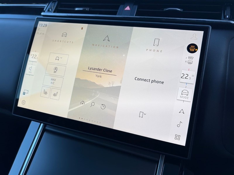 Used Land Rover Range Rover Velar 2023 for sale - 76981731: Photo 31