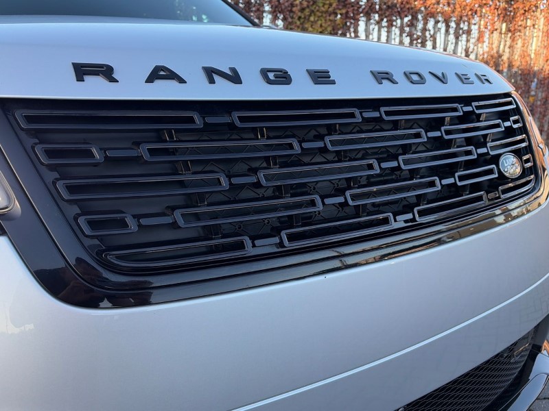 Used Land Rover Range Rover Velar 2023 for sale - 76981731: Photo 47