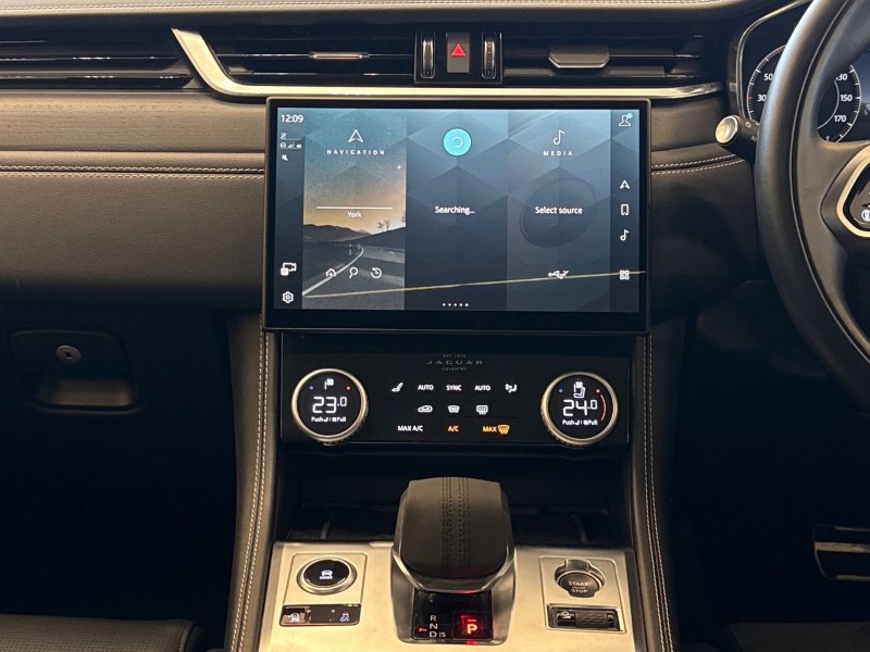 Used Jaguar F-Pace 2024 for sale - 77406456: Photo 14