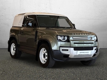 Used Land Rover Defender 2023 for sale - 78791792: Photo