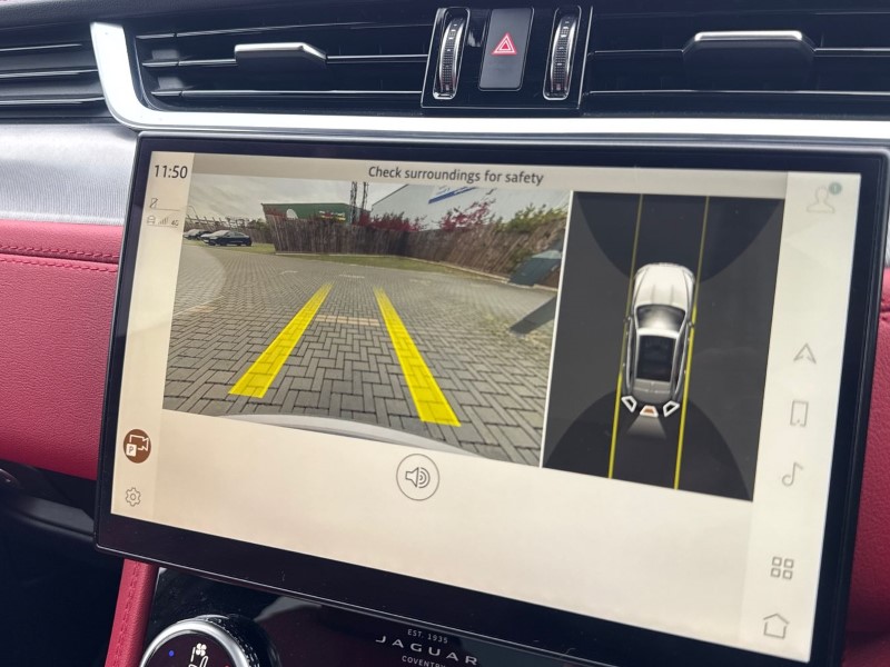 Used Jaguar F-Pace 2023 for sale - 76981334: Photo 12