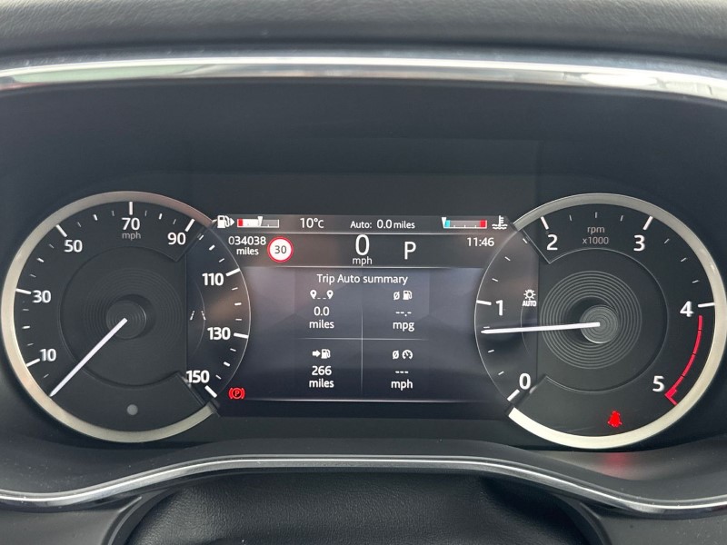 Used Jaguar F-Pace 2023 for sale - 76981334: Photo 16