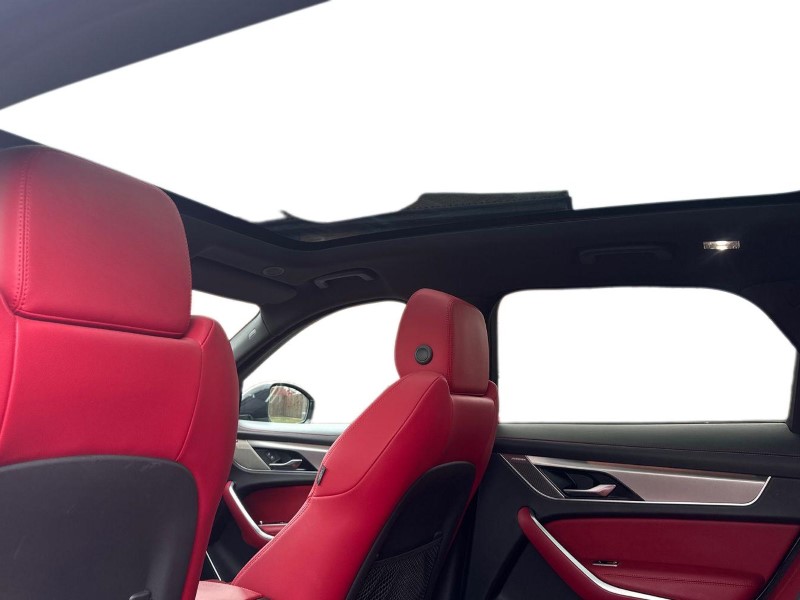 Used Jaguar F-Pace 2023 for sale - 76981334: Photo 21