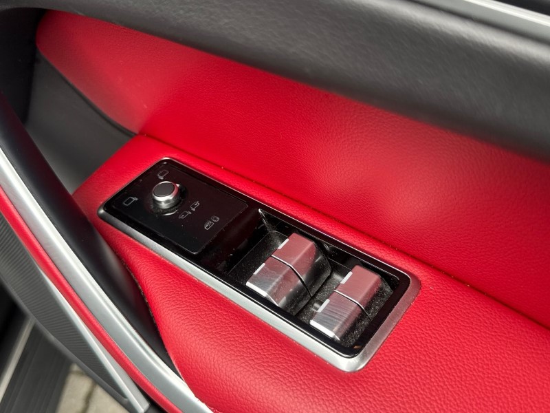 Used Jaguar F-Pace 2023 for sale - 76981334: Photo 23