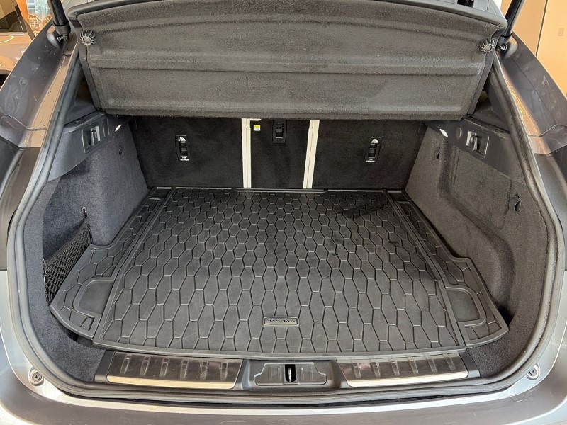 Used Jaguar F-Pace 2022 for sale - 77353885: Photo 10