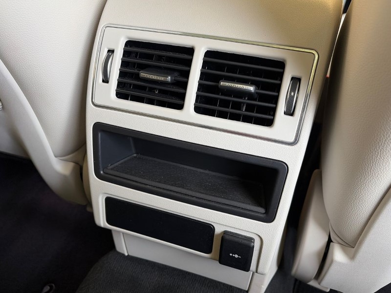 Used Jaguar F-Pace 2022 for sale - 77353885: Photo 18