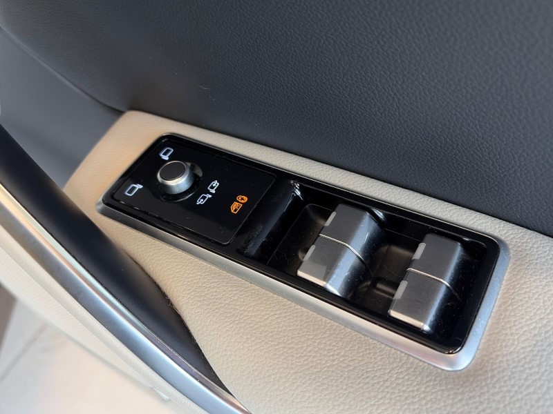 Used Jaguar F-Pace 2022 for sale - 77353885: Photo 23