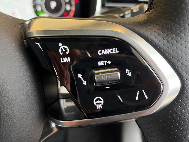 Used Jaguar F-Pace 2022 for sale - 77353885: Photo 29