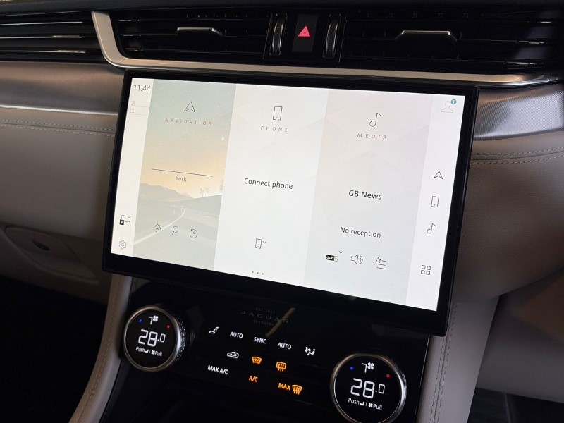 Used Jaguar F-Pace 2022 for sale - 77353885: Photo 30