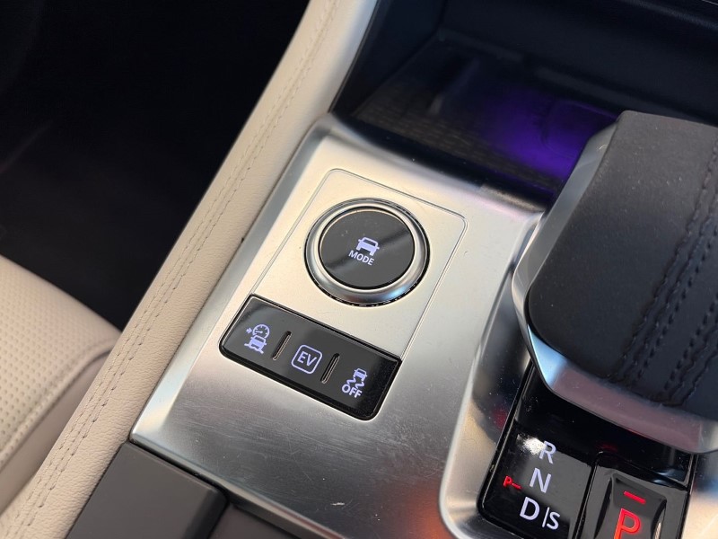 Used Jaguar F-Pace 2022 for sale - 77353885: Photo 39