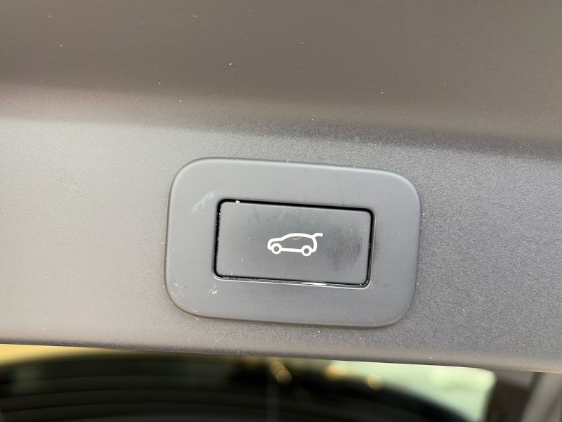 Used Jaguar F-Pace 2022 for sale - 77353885: Photo 43