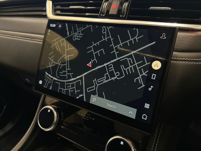 Used Jaguar F-Pace 2023 for sale - 77179635: Photo 11