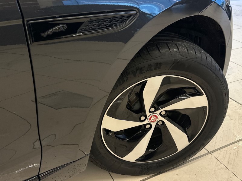 Used Jaguar F-Pace 2023 for sale - 77179635: Photo 50