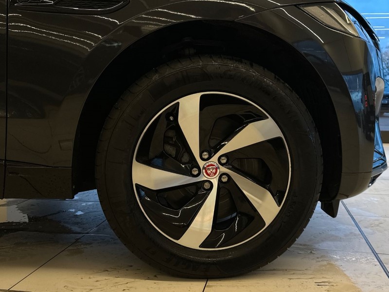 Used Jaguar F-Pace 2023 for sale - 77179635: Photo 8