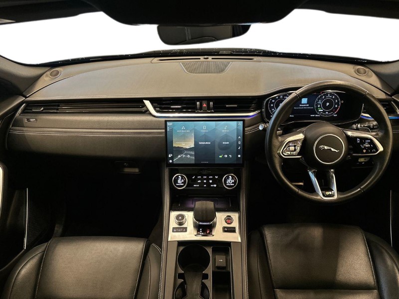 Used Jaguar F-Pace 2023 for sale - 77179635: Photo 9