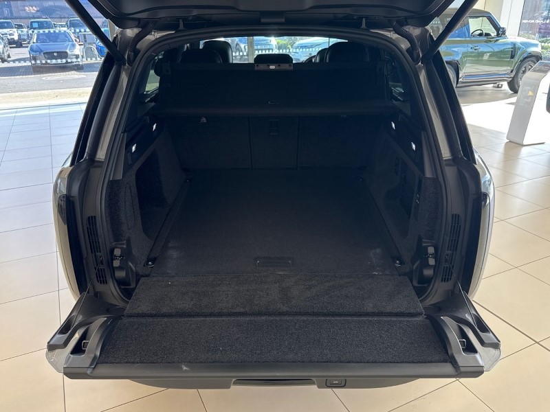 Used Land Rover Range Rover 2025 for sale - 78014776: Photo 10