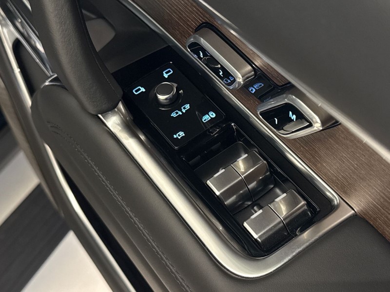 Used Land Rover Range Rover 2025 for sale - 77336048: Photo 23