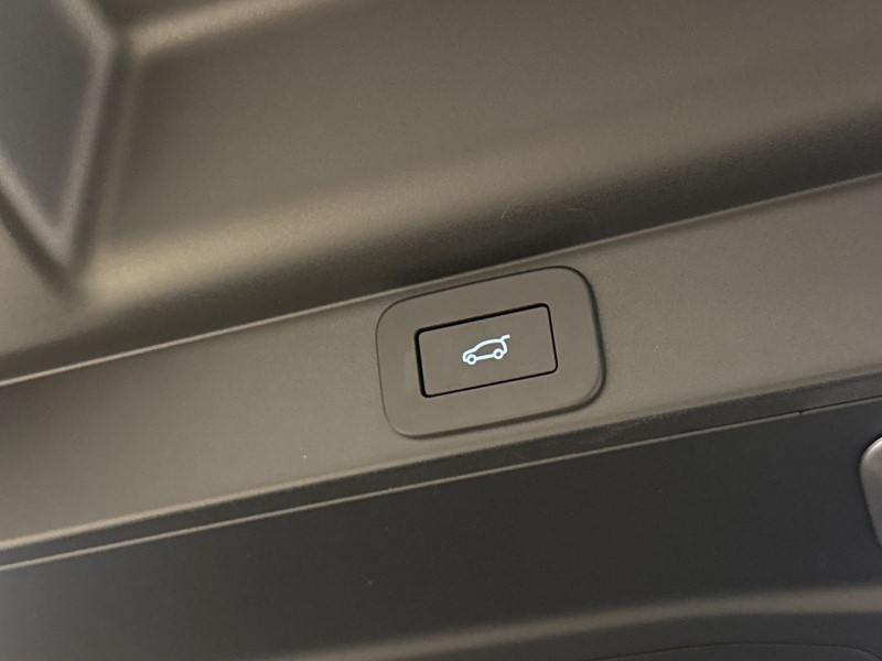 Used Land Rover Range Rover 2025 for sale - 77336048: Photo 39