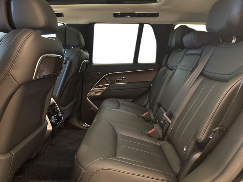 Used Land Rover Range Rover 2025 for sale - 77336048: Photo 4