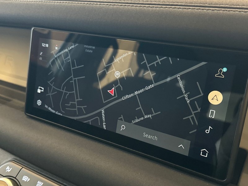 Used Land Rover Defender 2022 for sale - 77258393: Photo 11