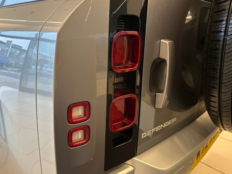 Used Land Rover Defender 2022 for sale - 77258393: Photo 19