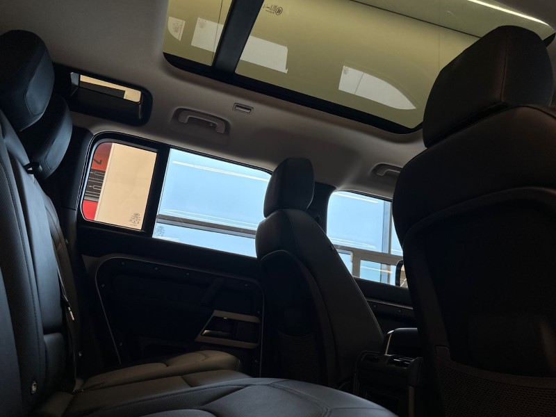 Used Land Rover Defender 2022 for sale - 77258393: Photo 21