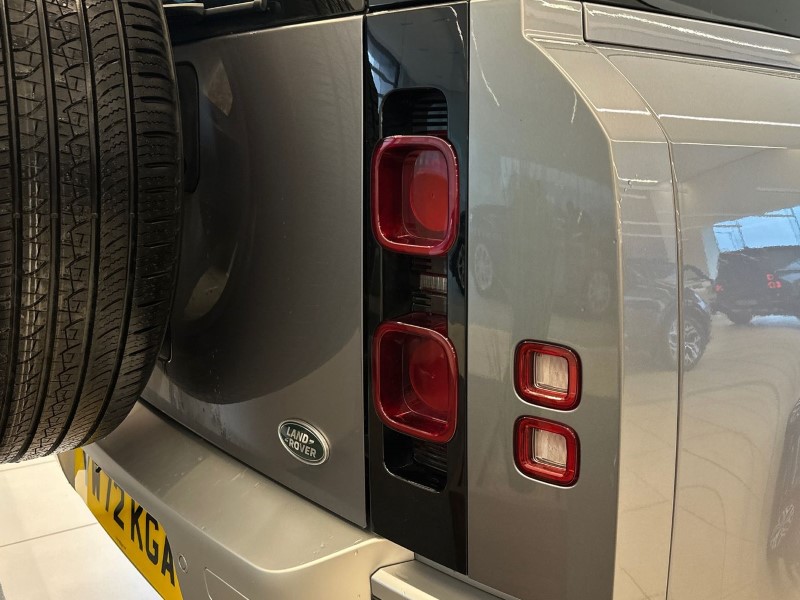 Used Land Rover Defender 2022 for sale - 77258393: Photo 45