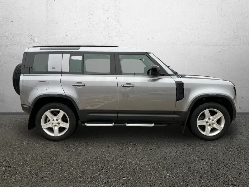 Used Land Rover Defender 2022 for sale - 77258393: Photo 5
