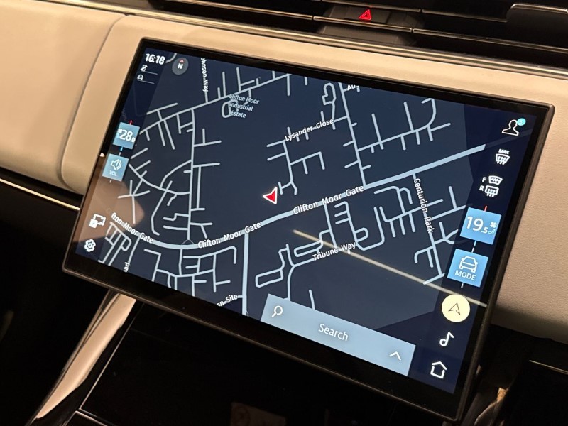 Used Land Rover Range Rover Sport 2025 for sale - 76980860: Photo 11