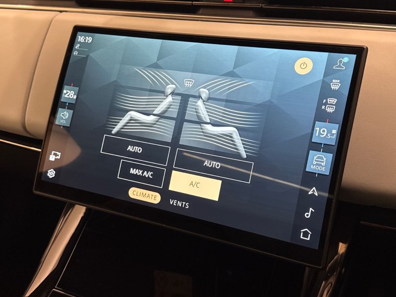 Used Land Rover Range Rover Sport 2025 for sale - 76980860: Photo 32