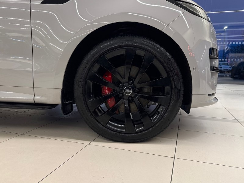 Used Land Rover Range Rover Sport 2025 for sale - 76980860: Photo 8