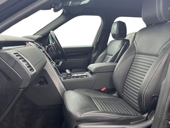 Used Land Rover Discovery 2023 for sale - 78767547: Photo