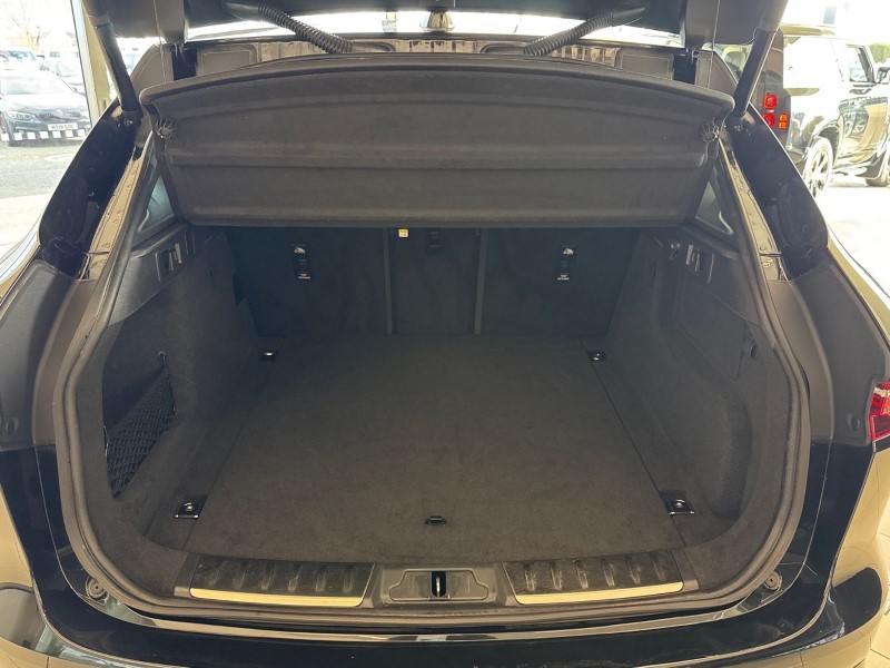 Used Jaguar F-Pace 2021 for sale - 76982130: Photo 10