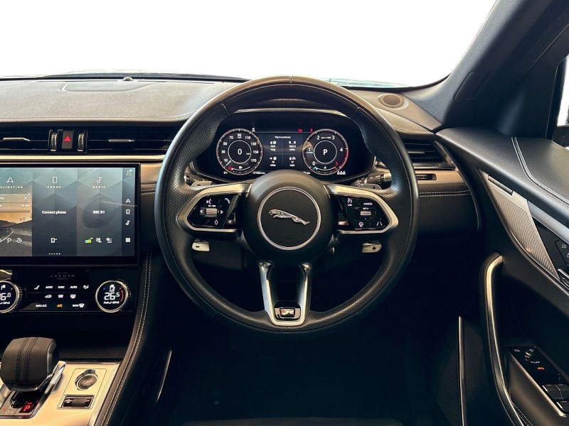 Used Jaguar F-Pace 2021 for sale - 76982130: Photo 15