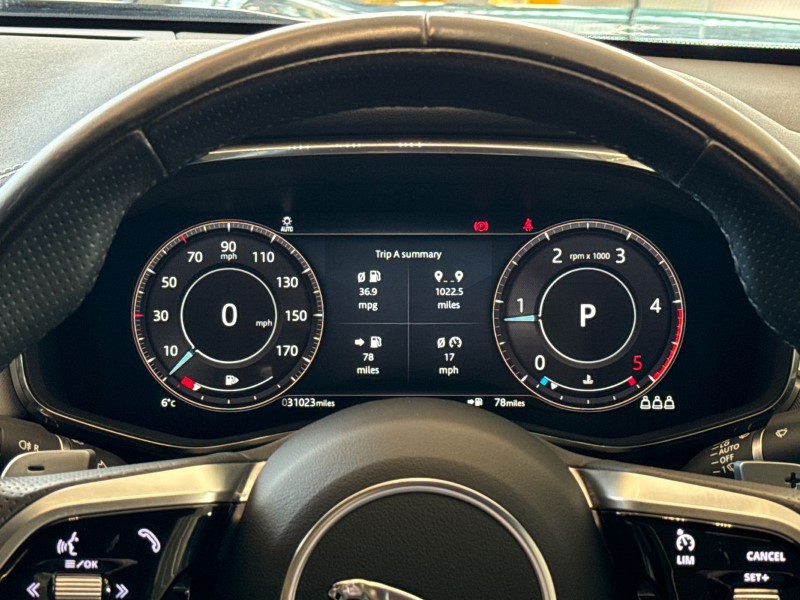 Used Jaguar F-Pace 2021 for sale - 76982130: Photo 16