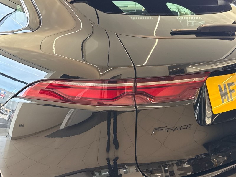 Used Jaguar F-Pace 2021 for sale - 76982130: Photo 19