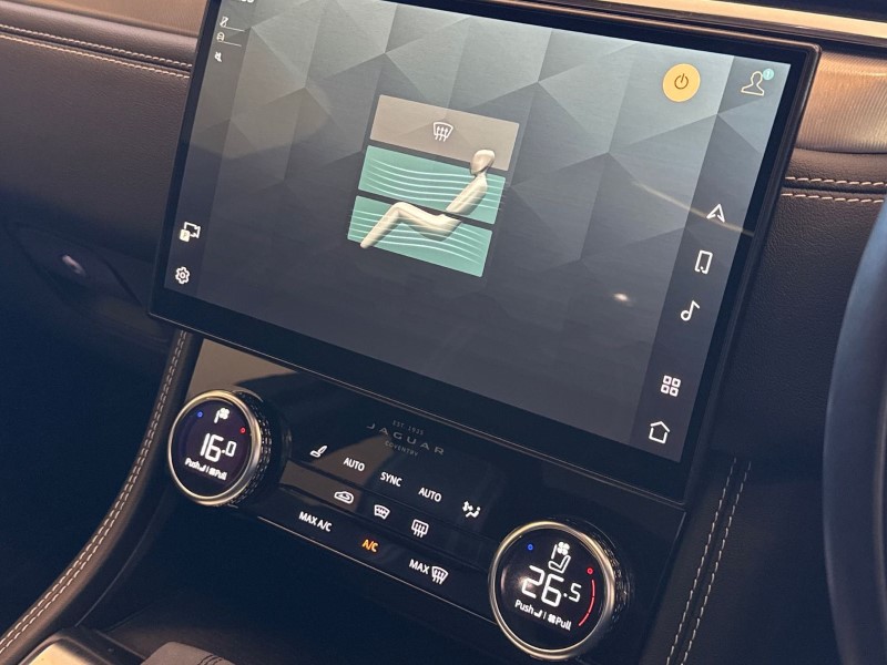 Used Jaguar F-Pace 2021 for sale - 76982130: Photo 34